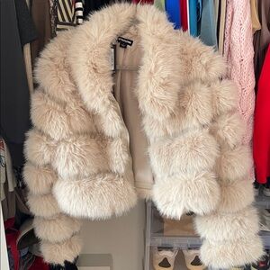 PrettyLittleThing Plush Faux Fur Jacket In Cream.